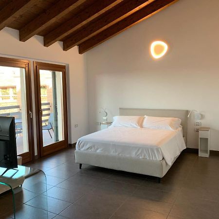 Bes Residence Bergamo Polaresco Buitenkant foto