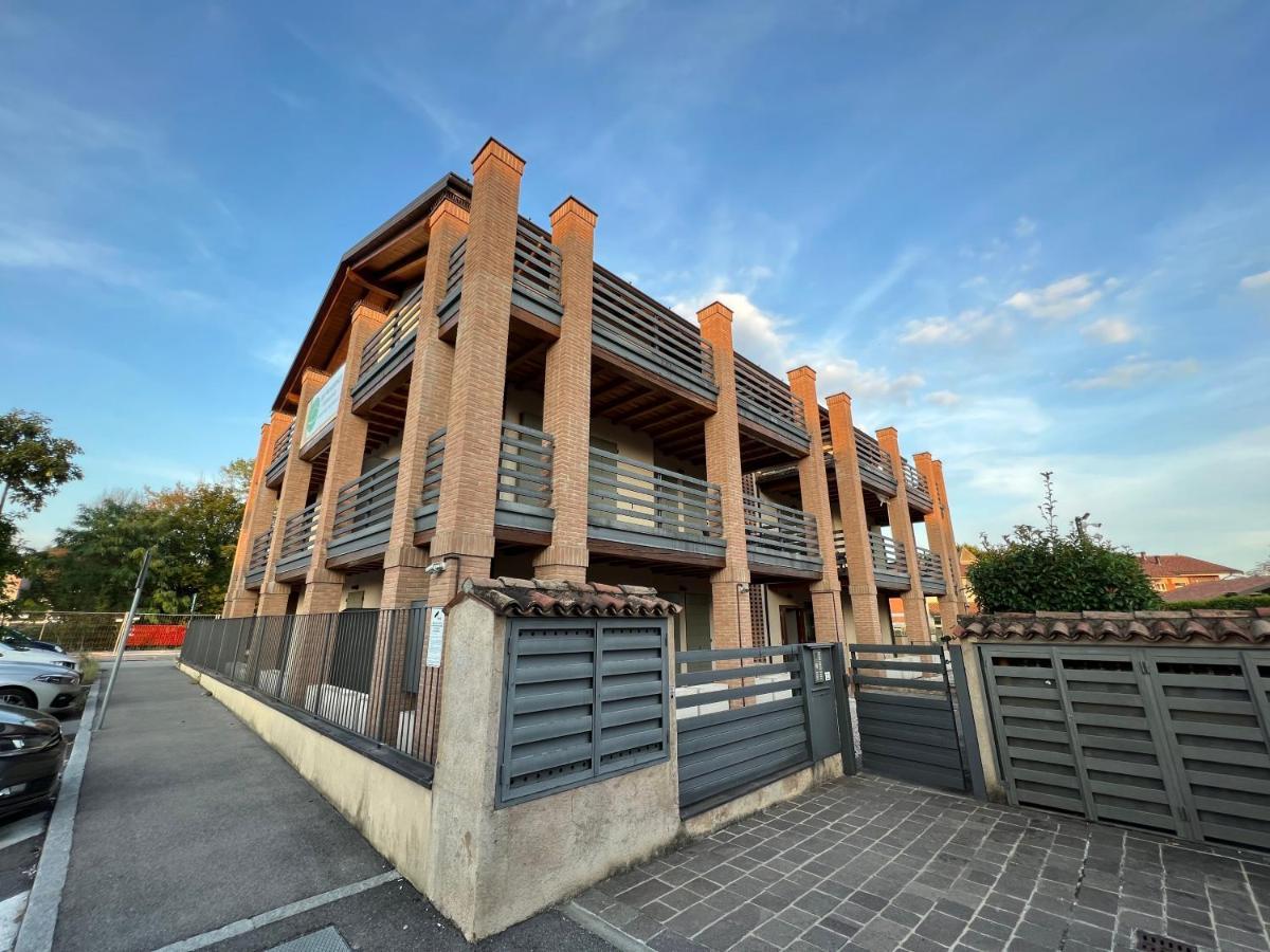 Bes Residence Bergamo Polaresco Buitenkant foto