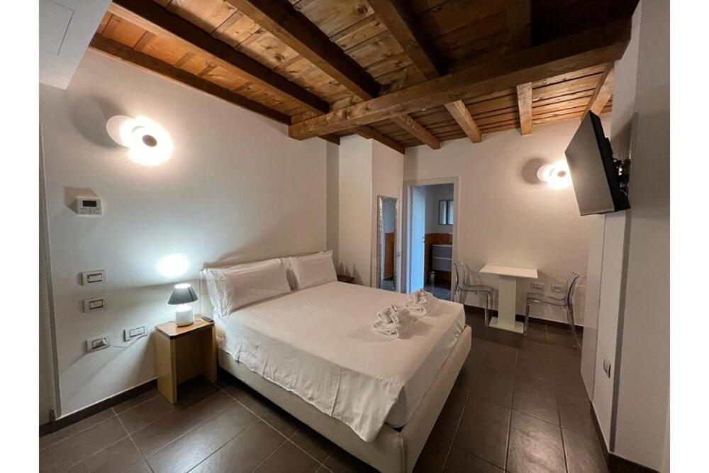 Bes Residence Bergamo Polaresco Buitenkant foto
